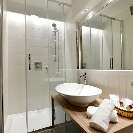 Bed & Breakfast *1*7*4* Via Roma Palermo
